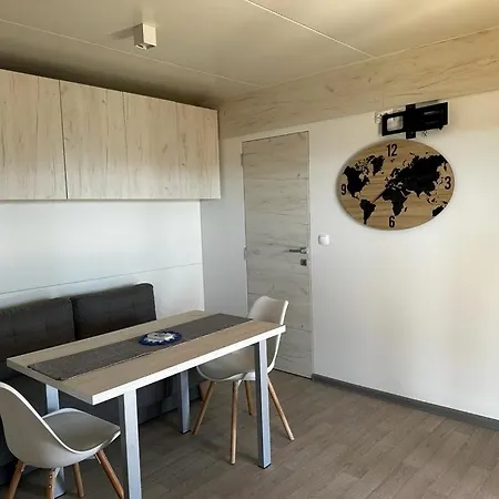 Avarka House, Cozy Family Place, Free Parking And Wifi, In Camp Dalmatino * Drage